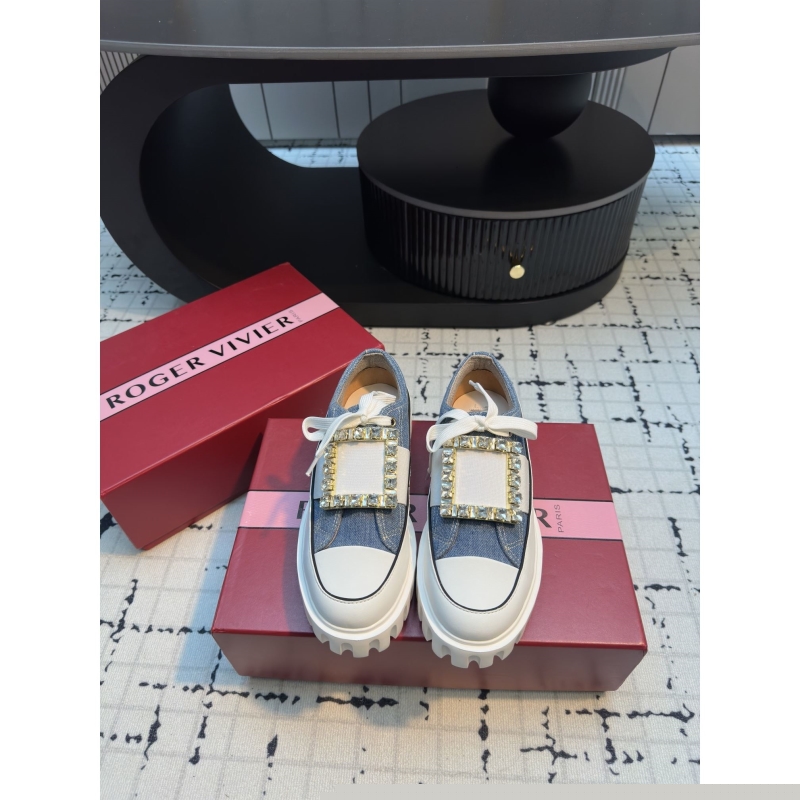 Roger Vivier Casual Shoes
